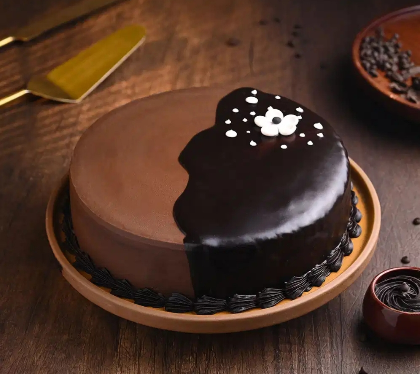 Chocolate Glaze Delicacy Cake  - Fresh Cake