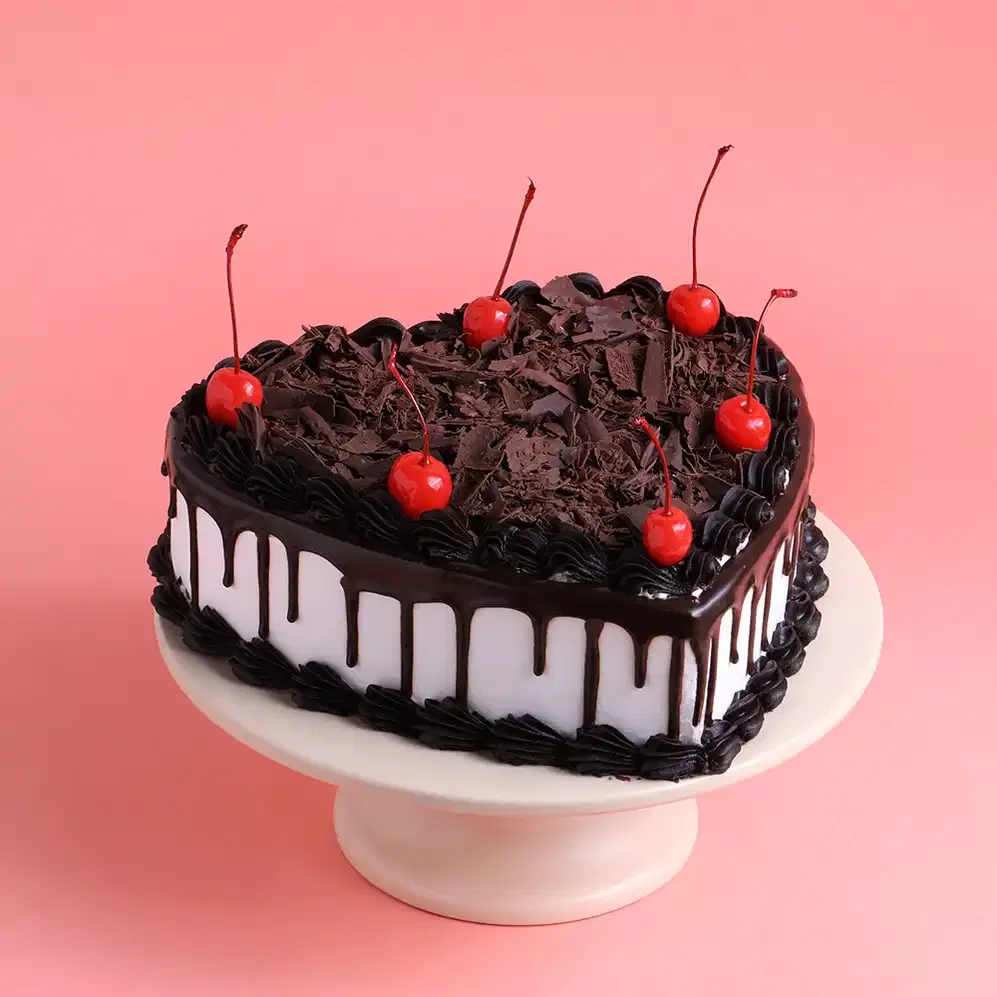 Heart Shape Chocolate Vanilla Cream Cake - Fresh Cake